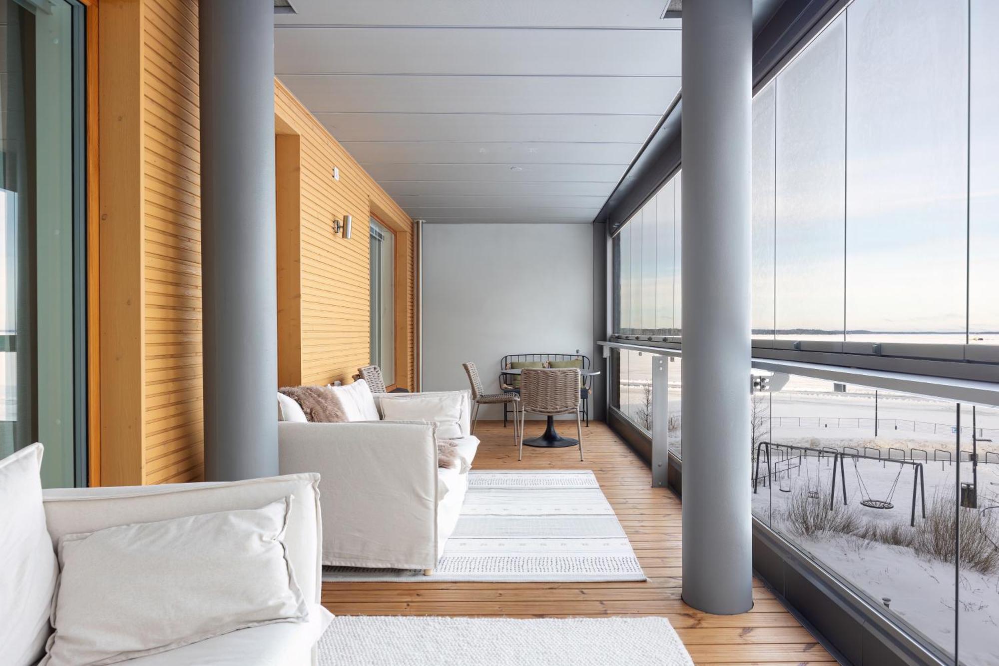 טמפרה Top, Cozy, Lakeside, Sauna And Free Indoor Parking מראה חיצוני תמונה